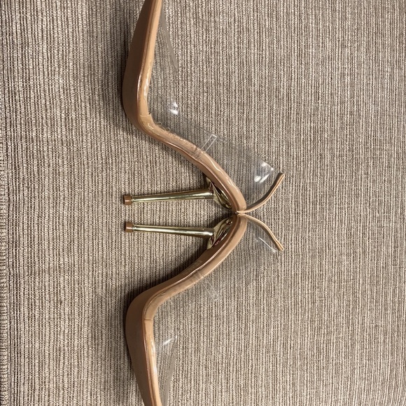 Fashion Nova clear Heels size 6.5 - Picture 6 of 16